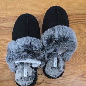 Saks Fifth Avenue Women's Black Slippers with Gray Fur